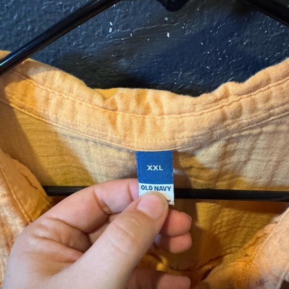 Old Navy Yellow Cotton Cropped Button-Down Shirt - Picture 2 of 4